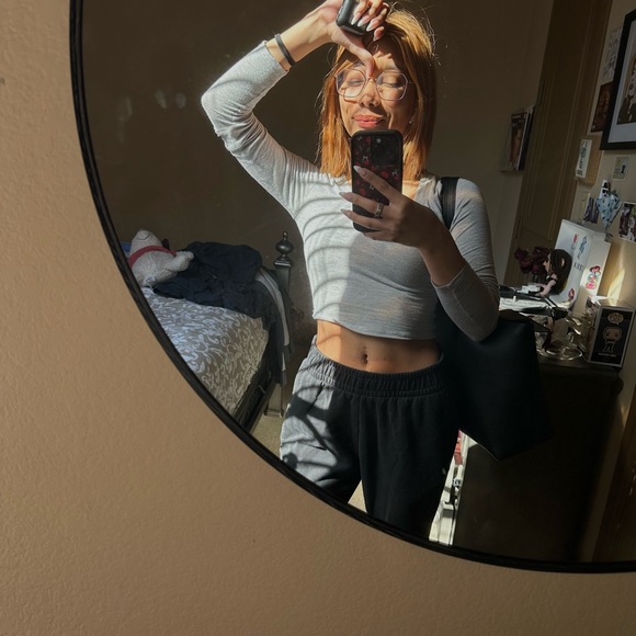 Meet your Posher, Yaeli - Picture 1 of 1